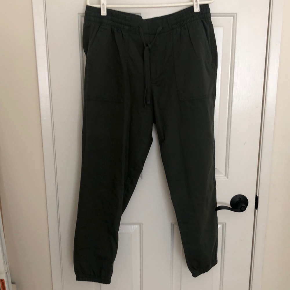 Gap pants